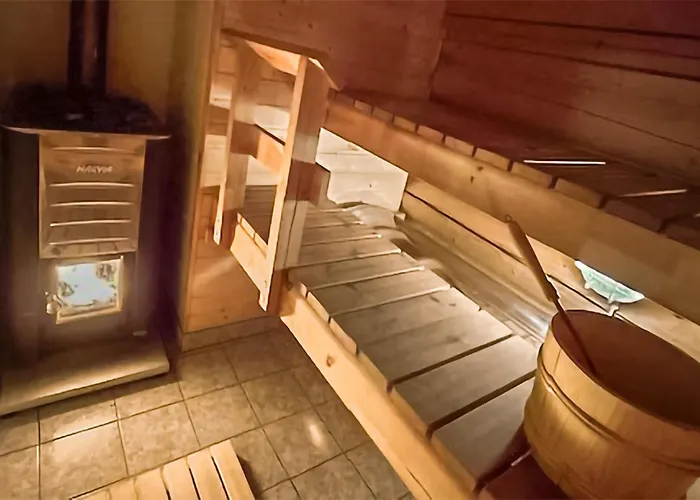 In With Sauna 度假居 弗罗达尔